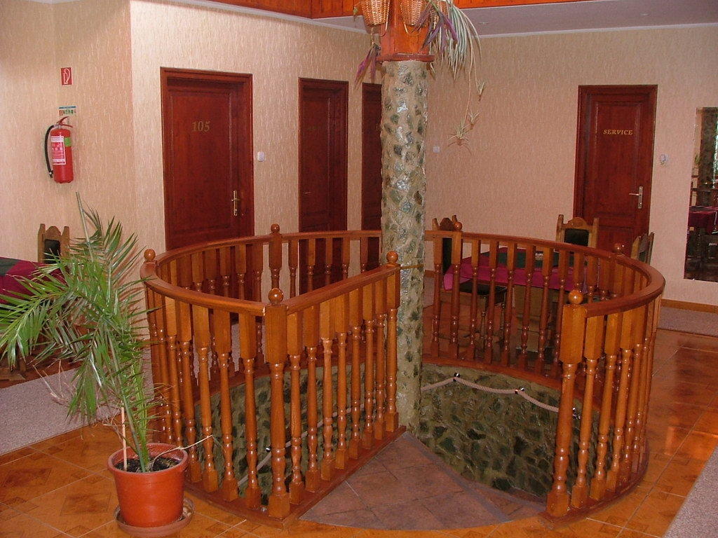 Erdőgyöngye Étterem és Panzió Zalaegerszeg Exterior foto